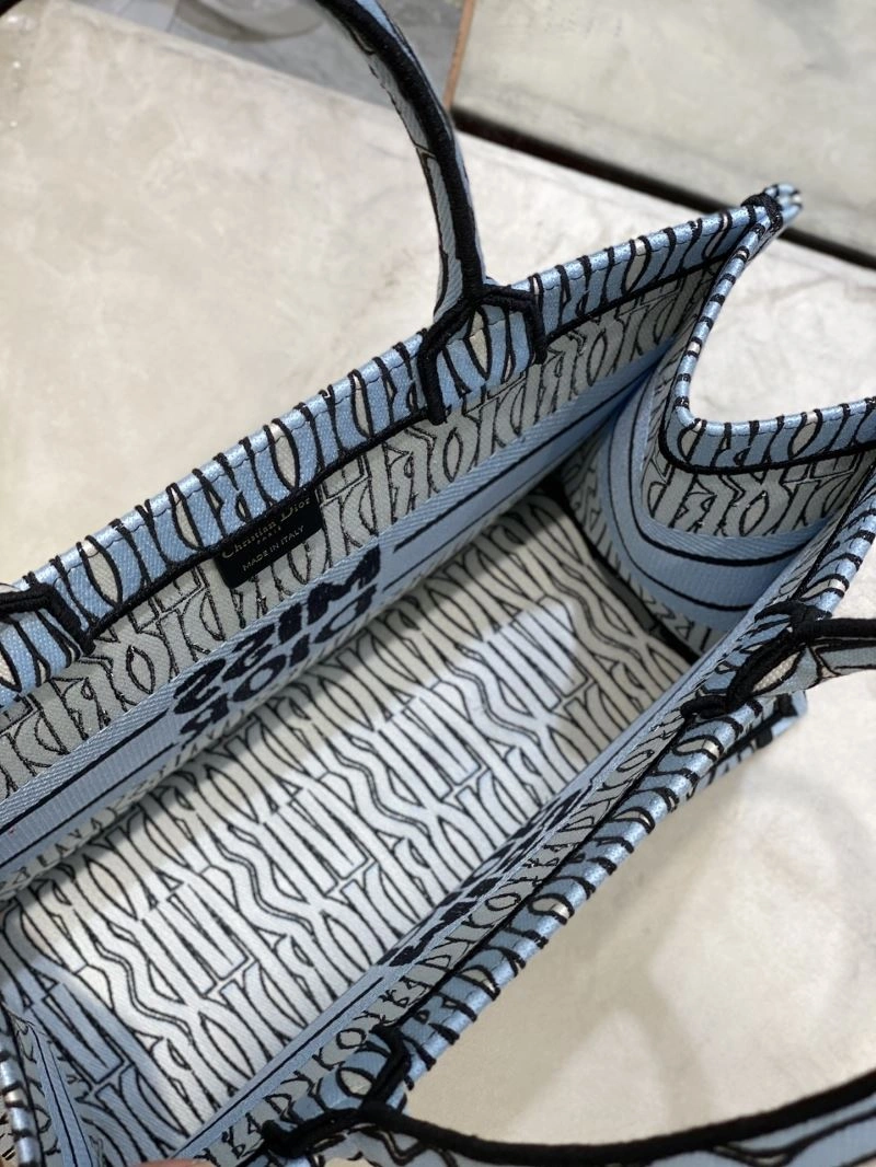 Christian Dior Shopping Bags FreshLook 66614