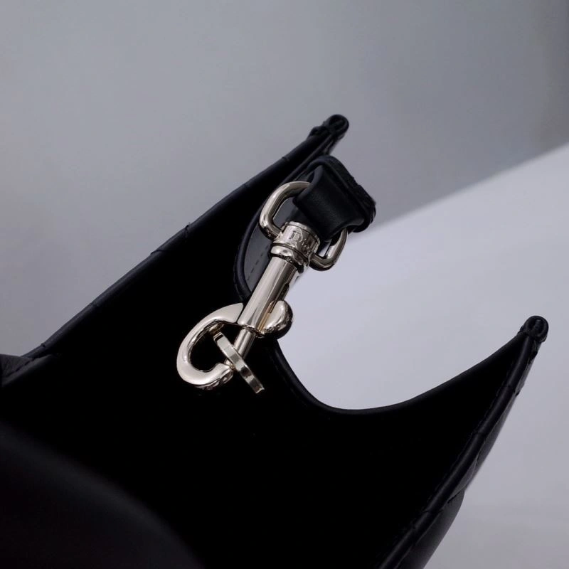 Christian Dior Shopping Bags Stretchable 66594