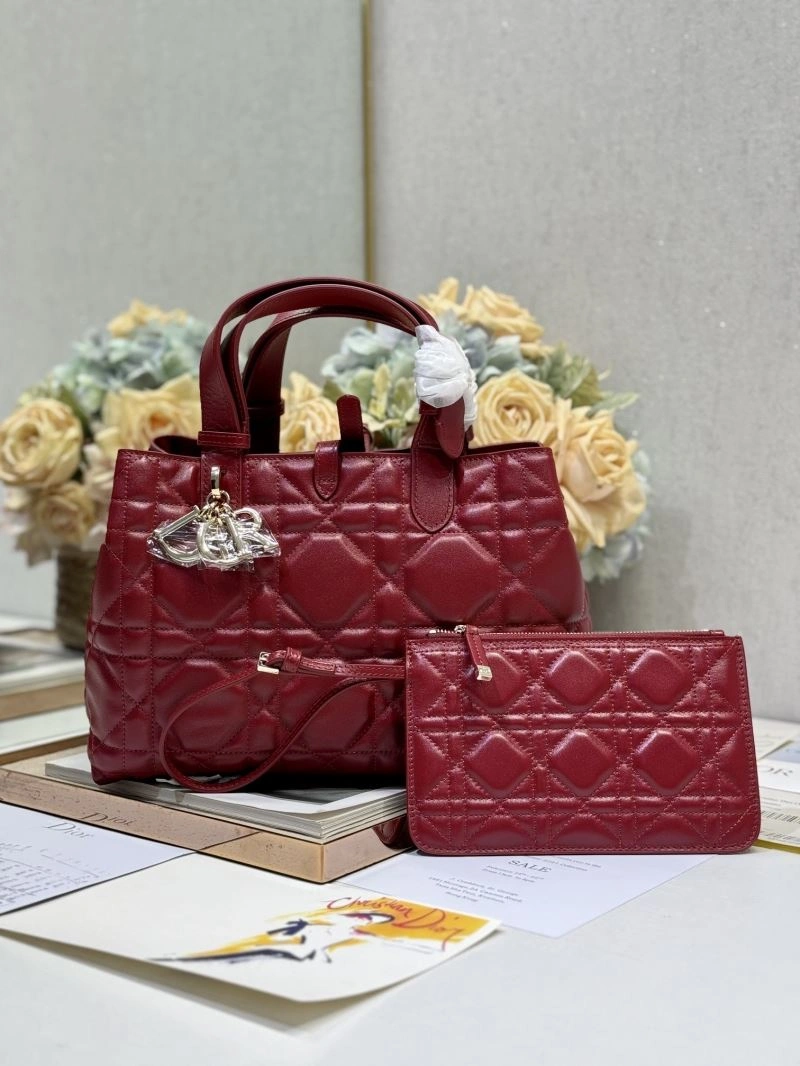 UrbanChic Christian Dior Shopping Bags 63918