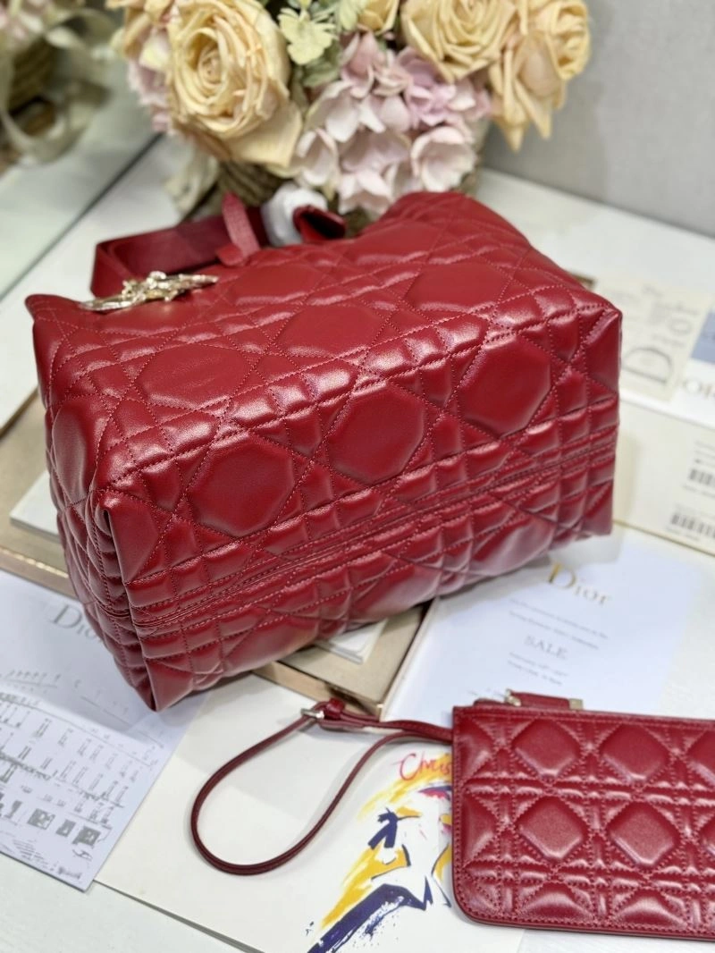 UrbanChic Christian Dior Shopping Bags 63918