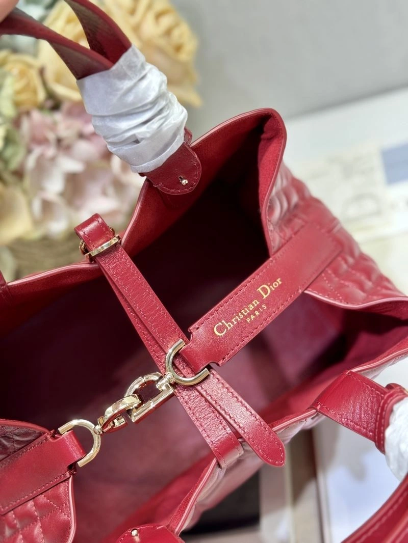 UrbanChic Christian Dior Shopping Bags 63918
