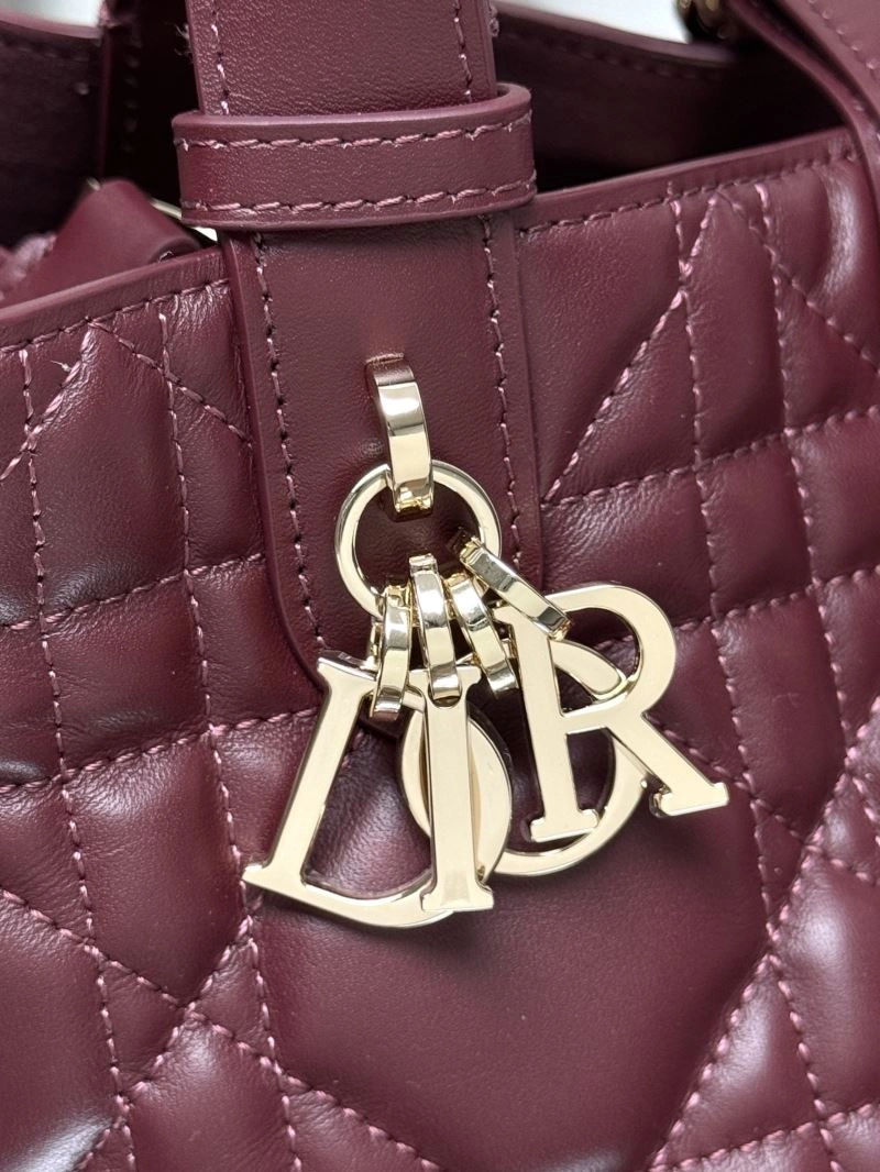 Christian Dior Shopping Bags UrbanChic 63952