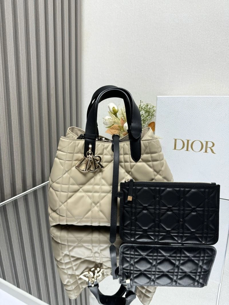 Christian Dior Shopping Bags Comfortable 63911