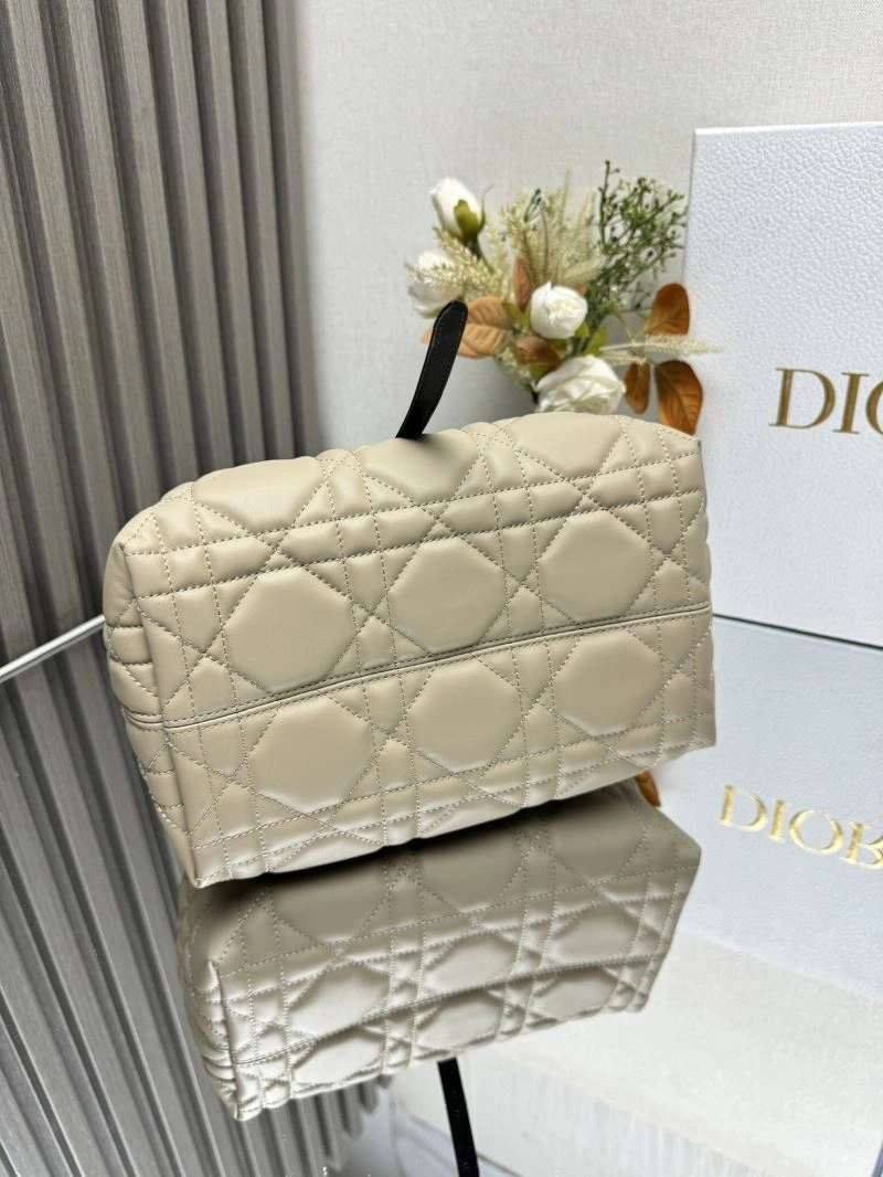 Christian Dior Shopping Bags ComfortFit 63902