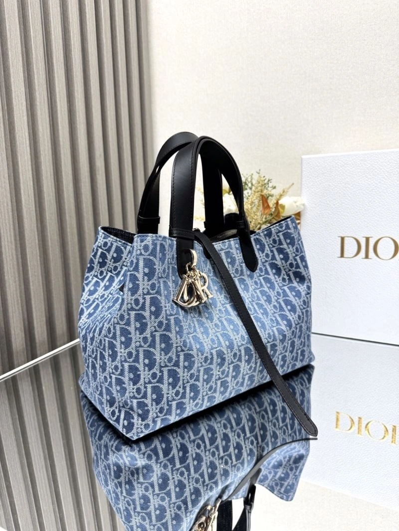 Christian Dior Shopping Bags MoistureWicking 63900