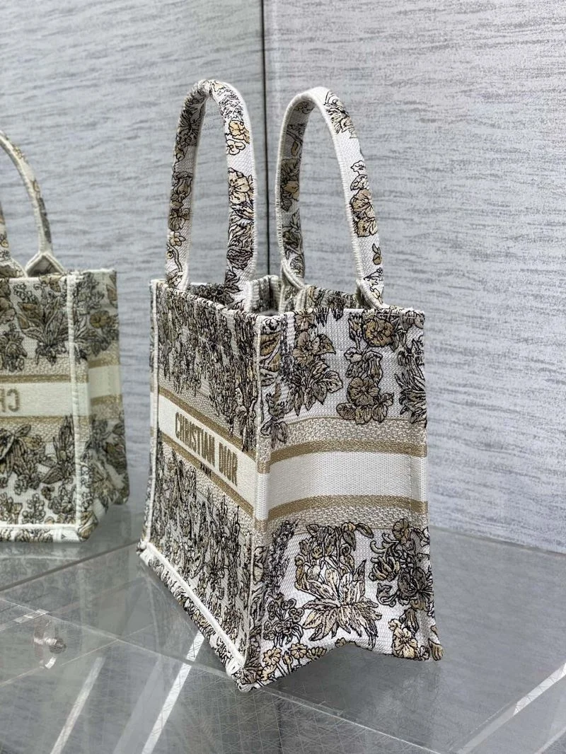 Casual Christian Dior Shopping Bags 47145