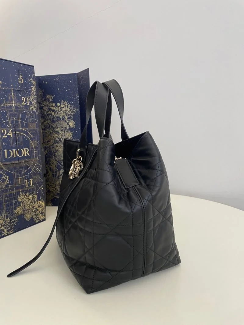 Christian Dior Shopping Bags Bright 47137