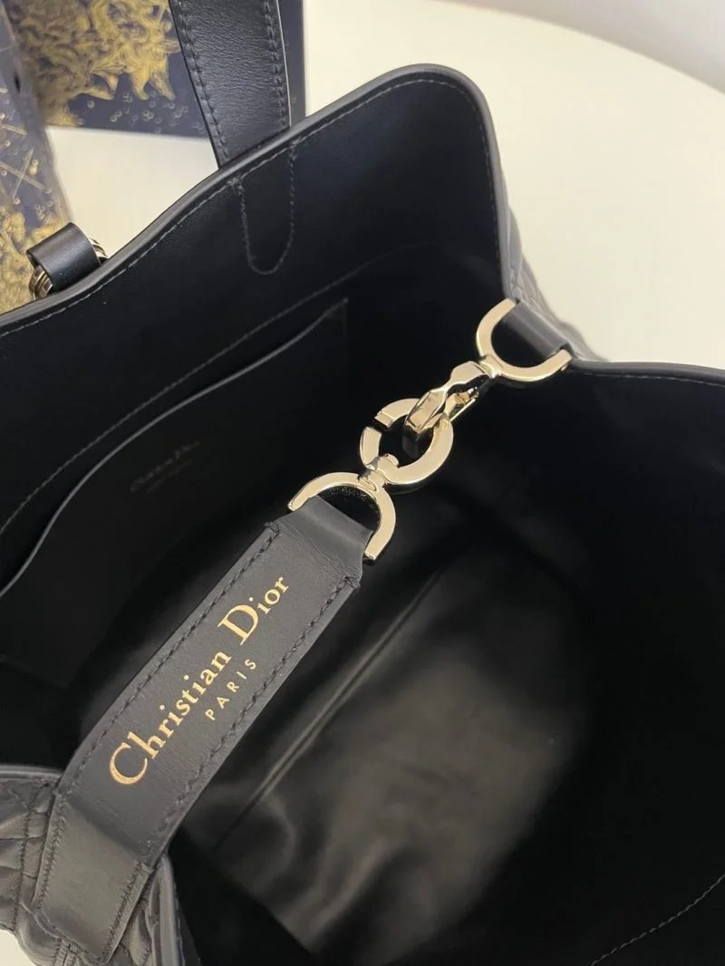 Christian Dior Shopping Bags Bright 47137