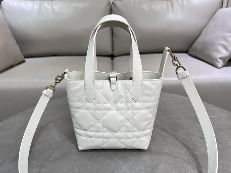 Christian Dior Shopping Bags Trendsetting 47092