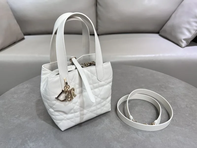 Christian Dior Shopping Bags Trendsetting 47092
