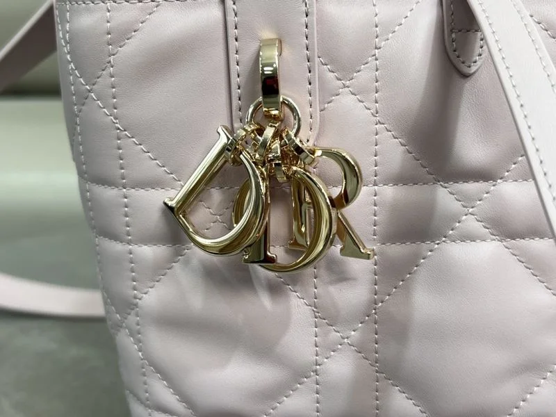 Christian Dior Shopping Bags Modern 47088