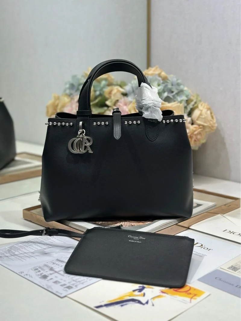 Chic Christian Dior Shopping Bags 47081