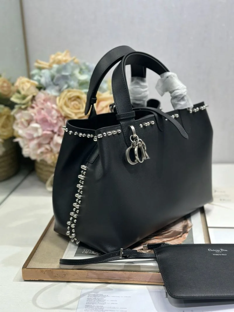 Chic Christian Dior Shopping Bags 47081