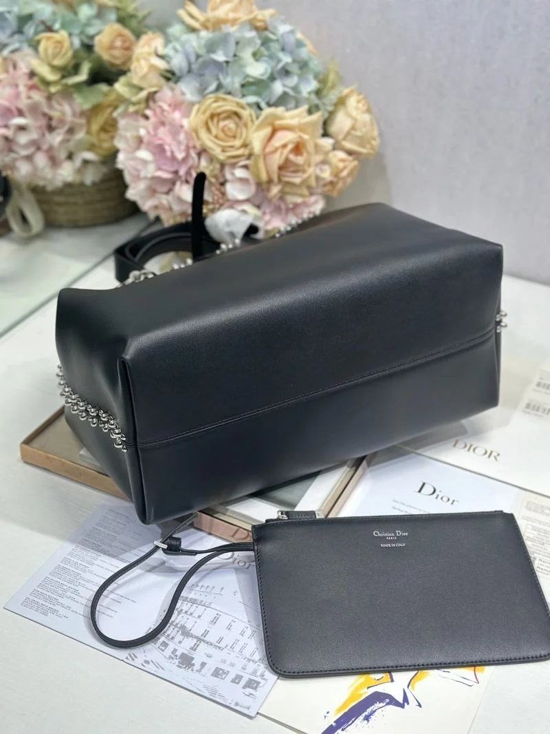 Christian Dior Shopping Bags UrbanChic 47083