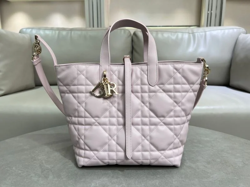 Snug Christian Dior Shopping Bags 47064