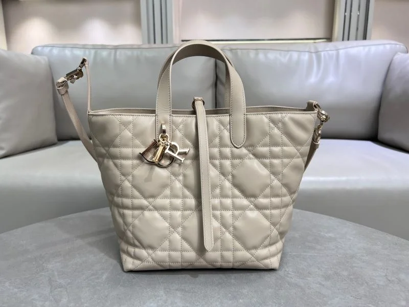 Christian Dior Shopping Bags Compact 47076