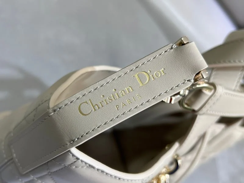 Christian Dior Shopping Bags Compact 47076
