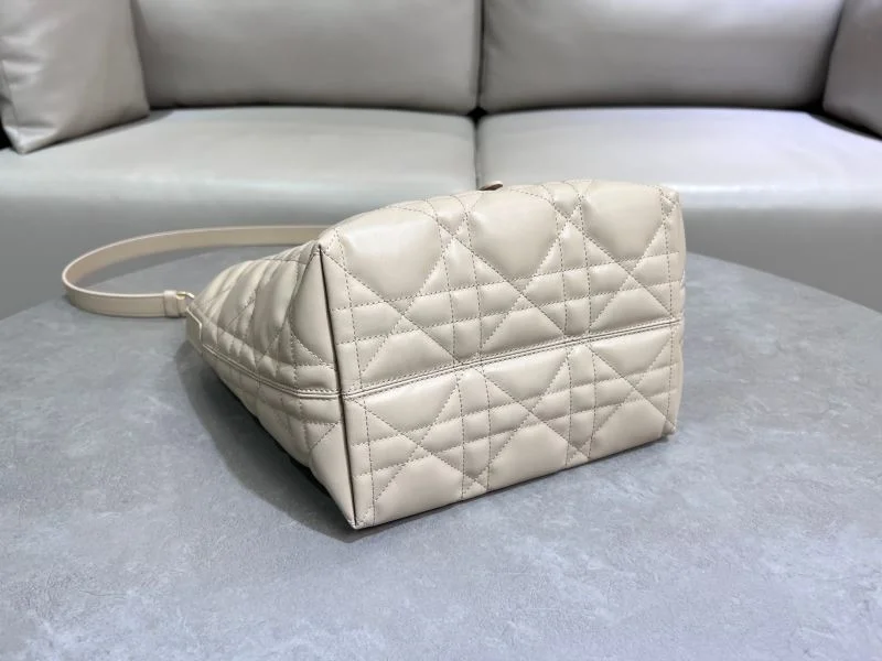 Christian Dior Shopping Bags Compact 47076
