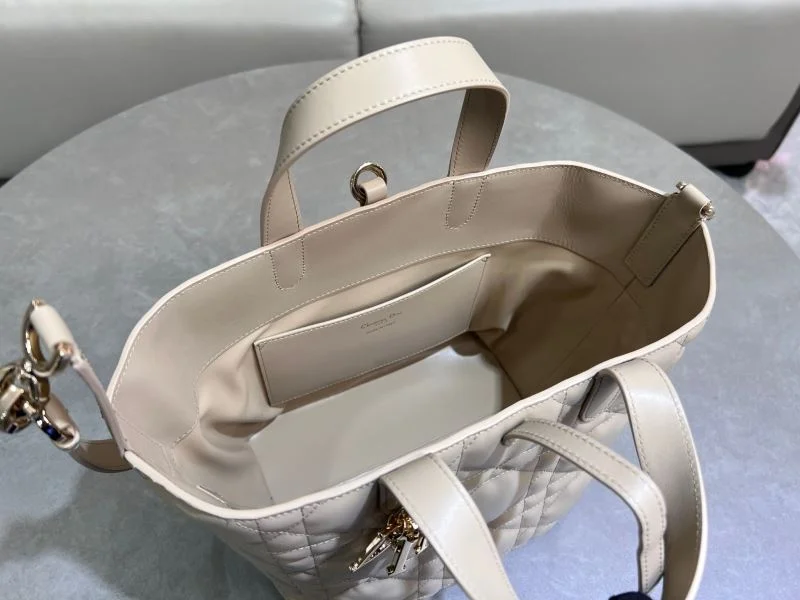 Christian Dior Shopping Bags Compact 47076
