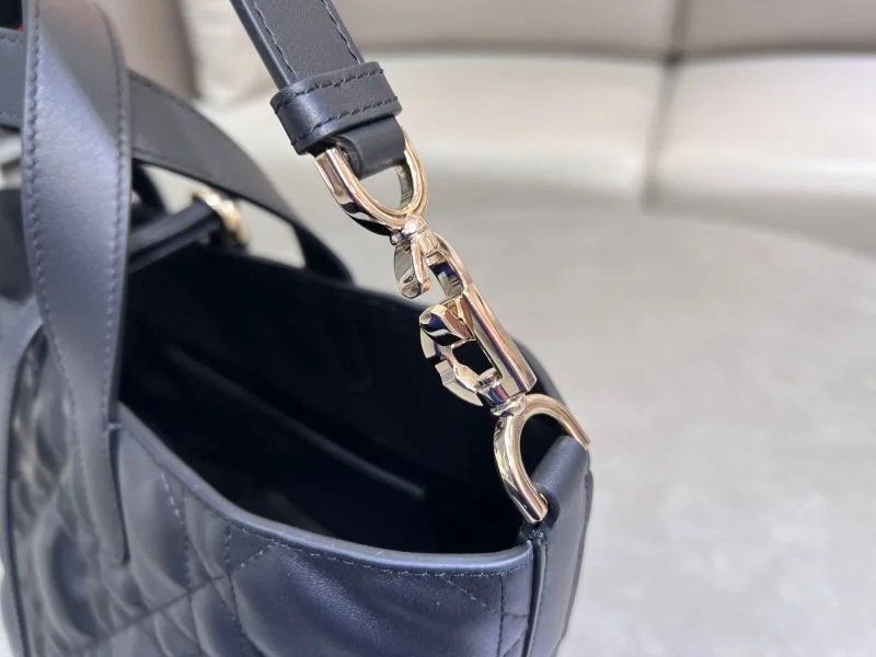 Christian Dior Shopping Bags Modern 47063