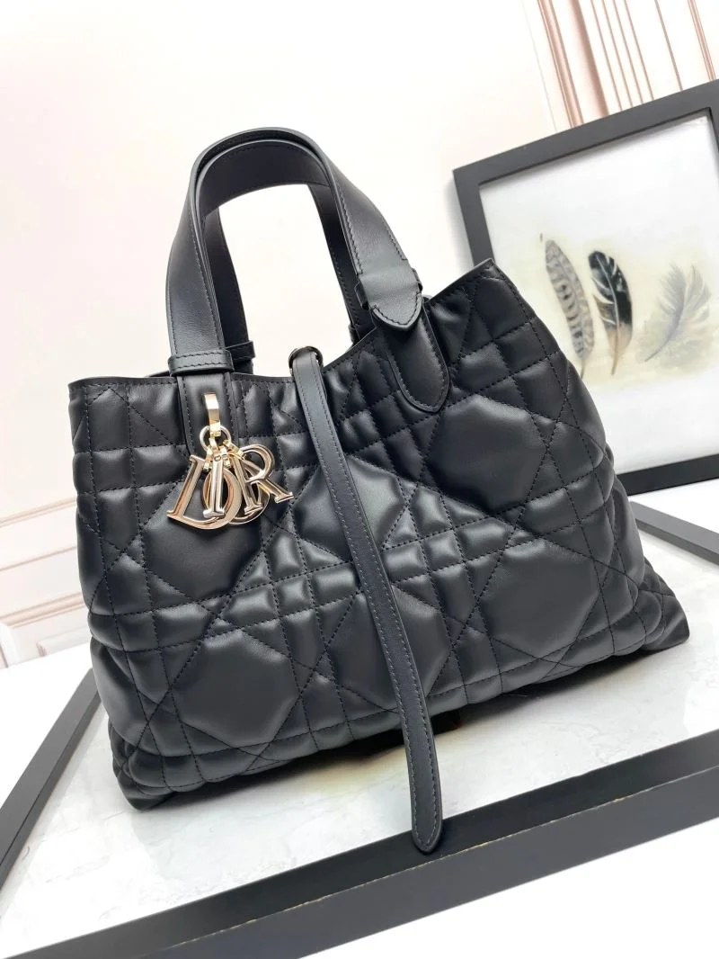Durable Christian Dior Shopping Bags 47077