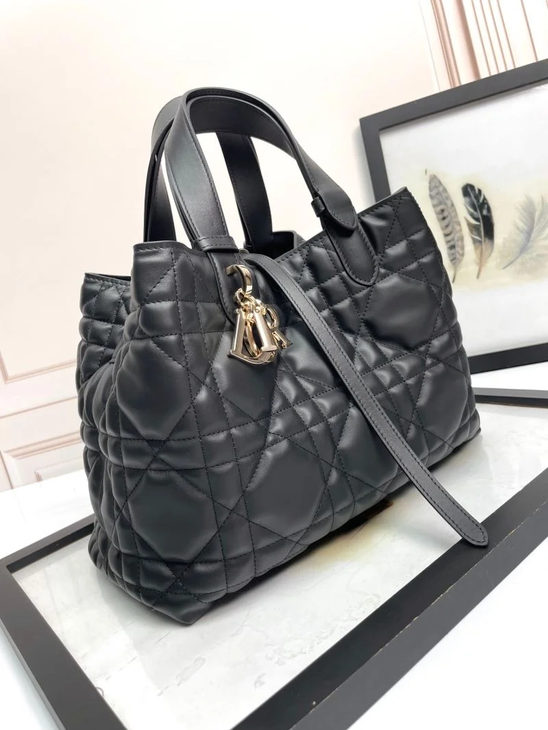Durable Christian Dior Shopping Bags 47077