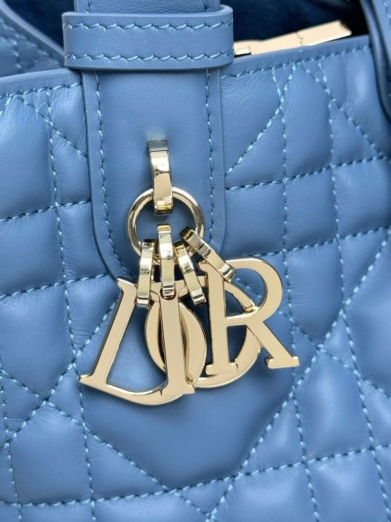 Christian Dior Shopping Bags UrbanStyle 47066