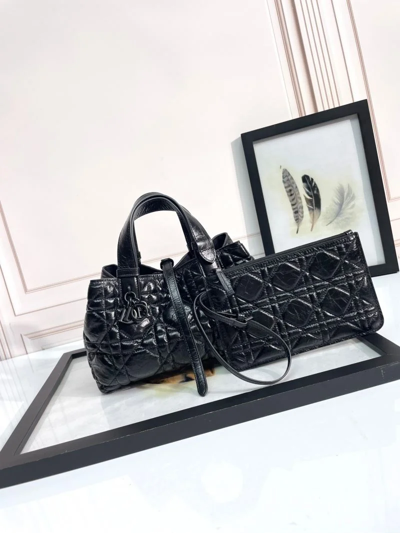 FashionForward Christian Dior Shopping Bags 47036