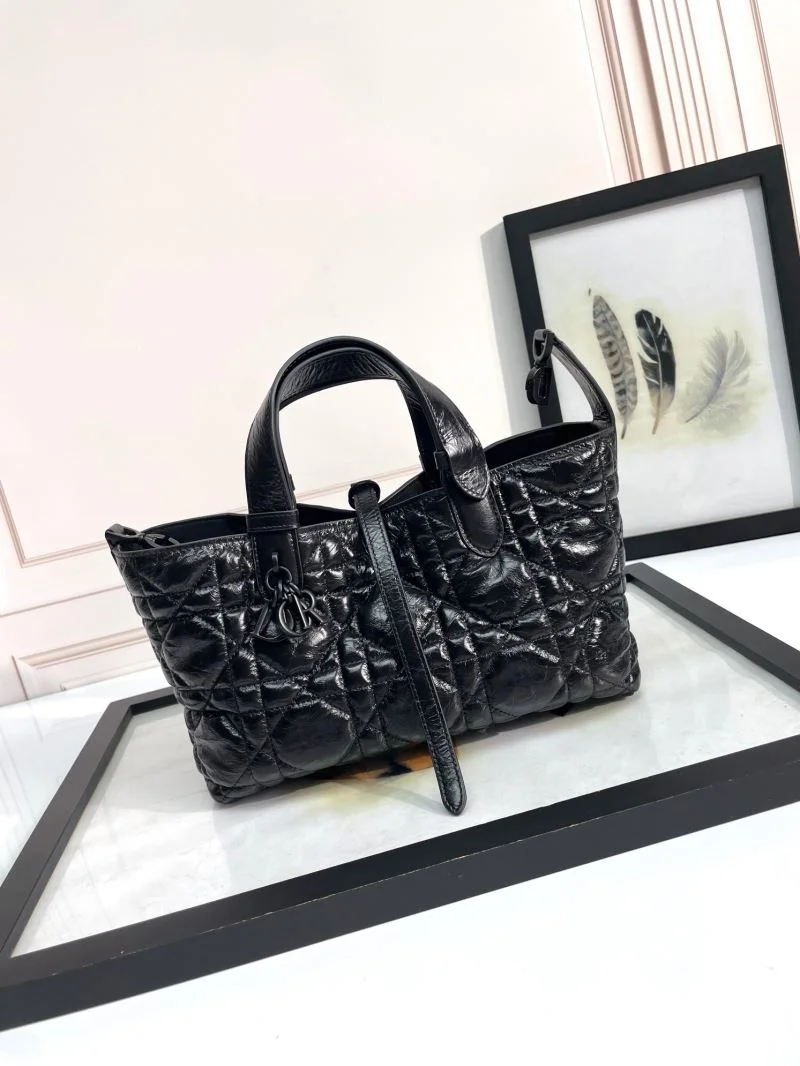 FashionForward Christian Dior Shopping Bags 47036