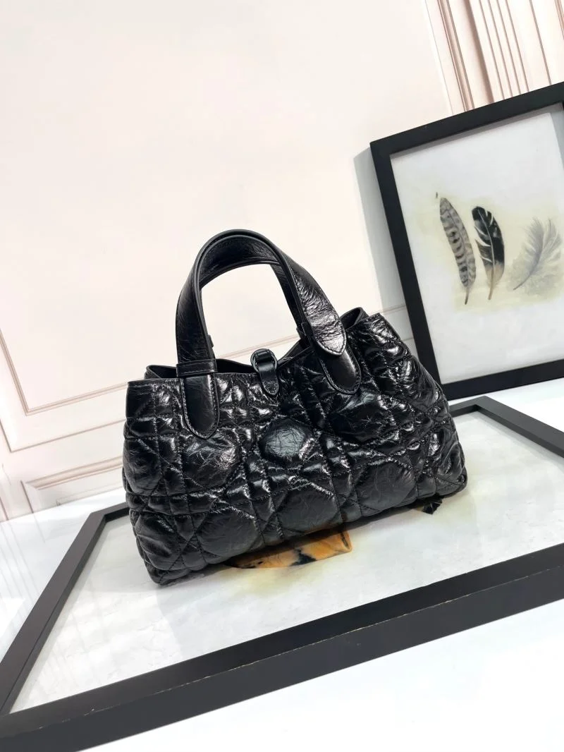 FashionForward Christian Dior Shopping Bags 47036