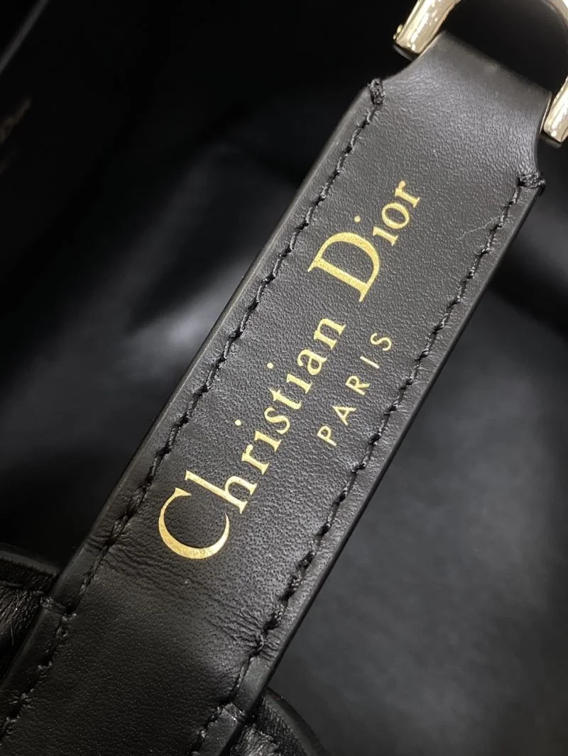 Cozy Christian Dior Shopping Bags 47104