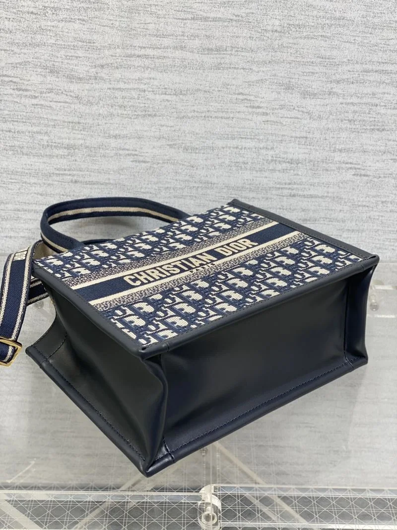 Christian Dior Shopping Bags Vibrant 47040