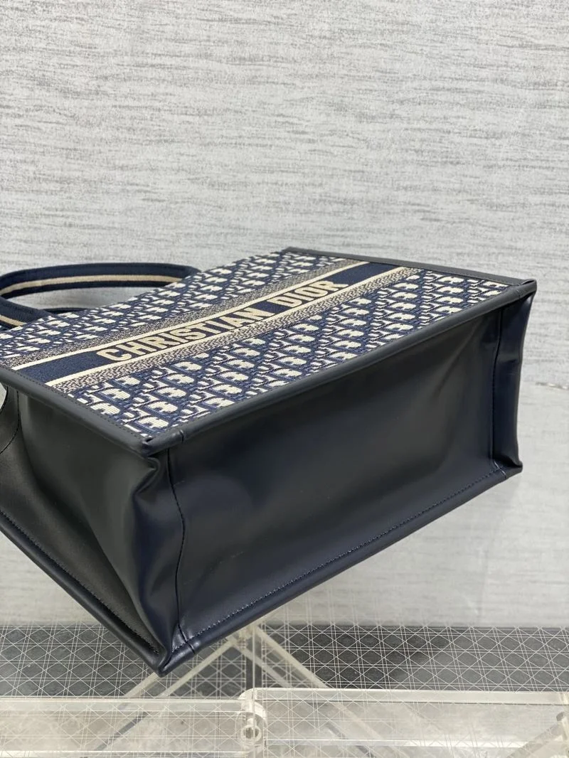 Unique Christian Dior Shopping Bags 47047