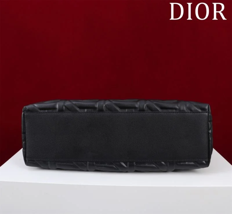 Durable Christian Dior Shopping Bags 47039