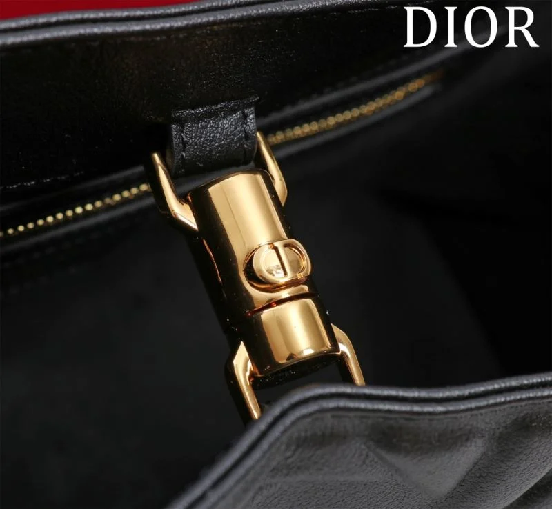 Durable Christian Dior Shopping Bags 47039