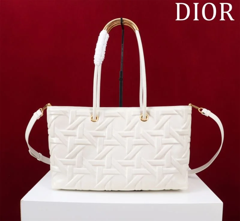 Christian Dior Shopping Bags UrbanChic 47043