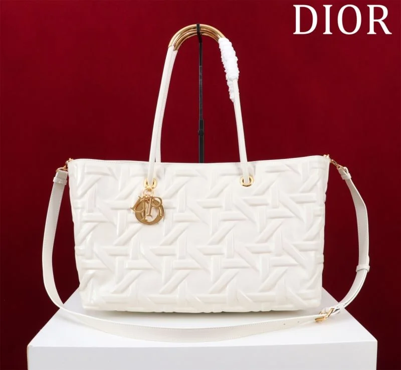 Christian Dior Shopping Bags Sustainable 47033