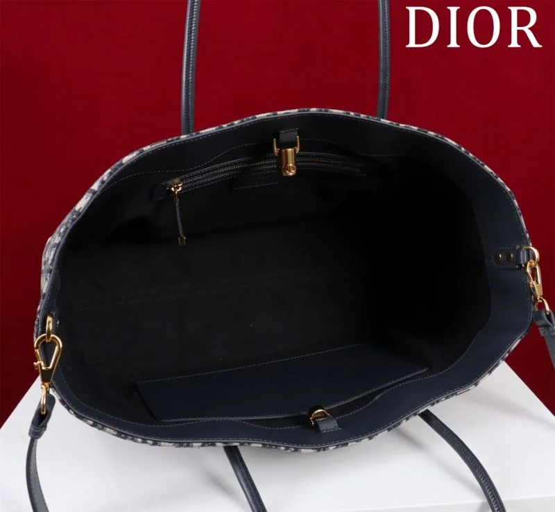 FreshLook Christian Dior Shopping Bags 47028
