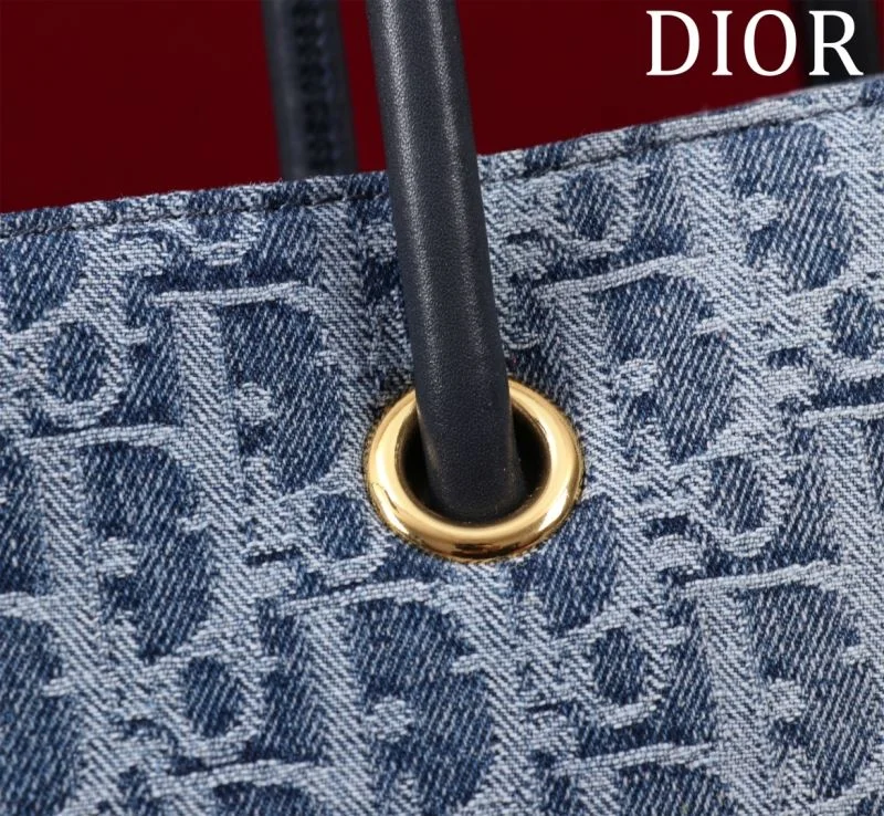 FlexibleFit Christian Dior Shopping Bags 47044