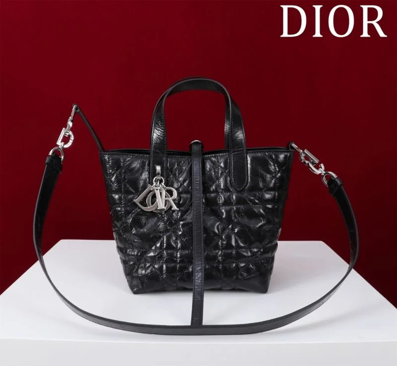 FashionForward Christian Dior Shopping Bags 47027