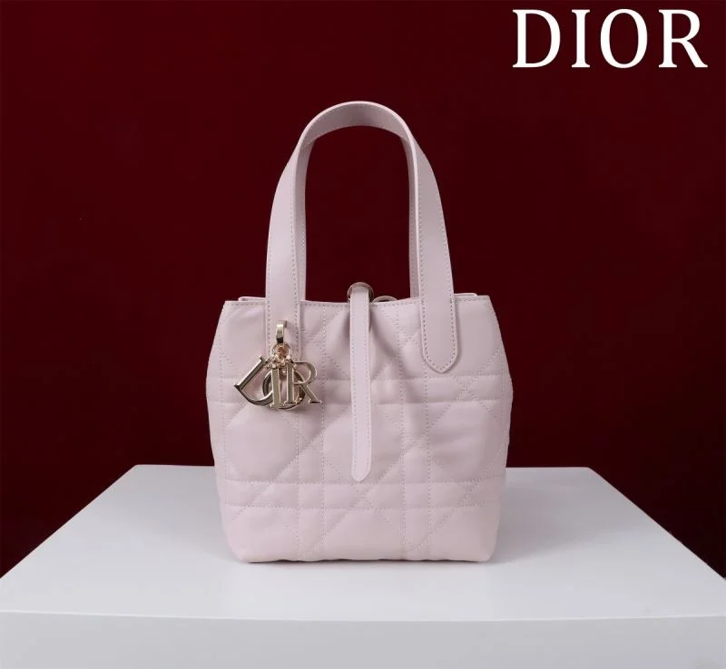 ModernLook Christian Dior Shopping Bags 47029