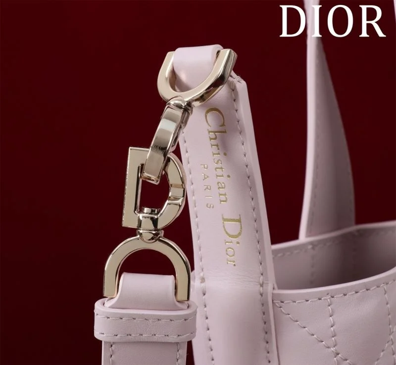 ModernLook Christian Dior Shopping Bags 47029
