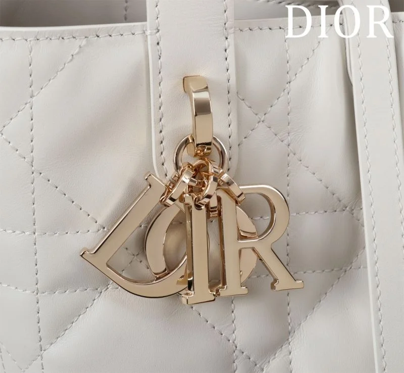 Christian Dior Shopping Bags Compact 47031