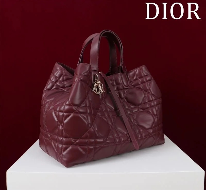 SmoothTexture Christian Dior Shopping Bags 47019