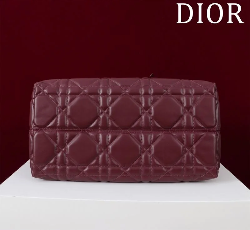 SmoothTexture Christian Dior Shopping Bags 47019