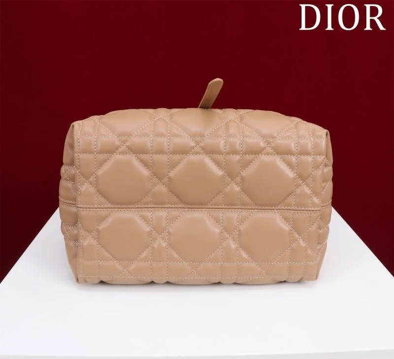 EasyCare Christian Dior Shopping Bags 47017