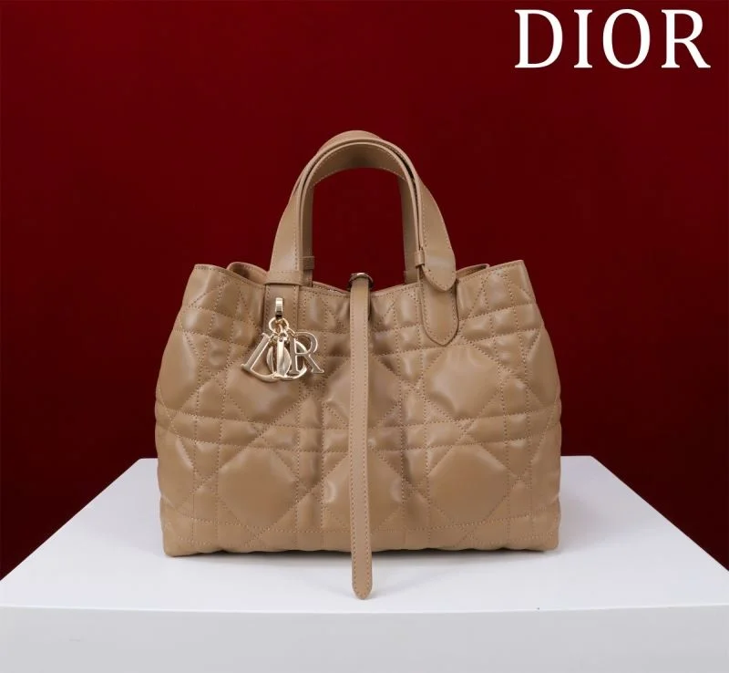 Stretchable Christian Dior Shopping Bags 47012