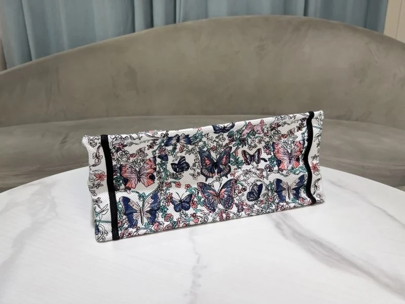 Christian Dior Shopping Bags GoAnywhere 46992