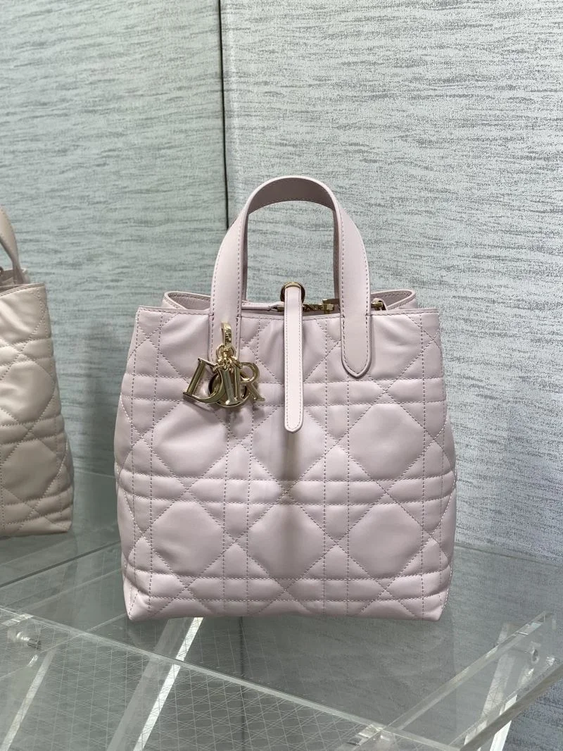 UrbanStyle Christian Dior Shopping Bags 46987