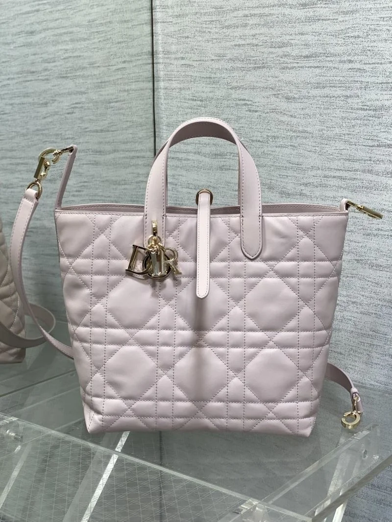UrbanStyle Christian Dior Shopping Bags 46987